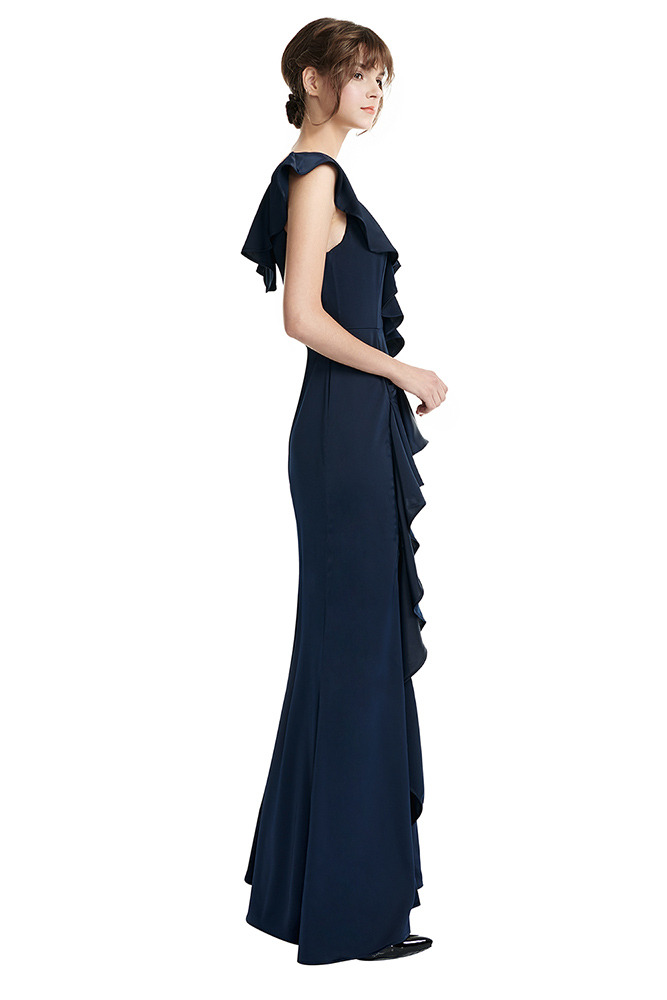 side view of the dress